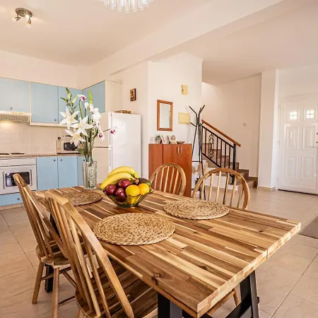 Parea 2 Bedroom In فيلة بييا