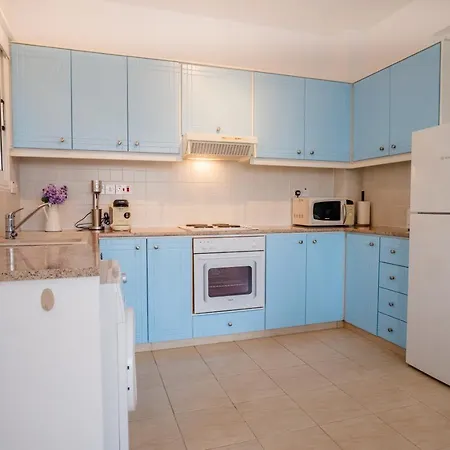 Parea 2 Bedroom In فيلة بييا