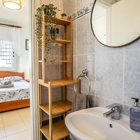 Parea 2 Bedroom In بييا